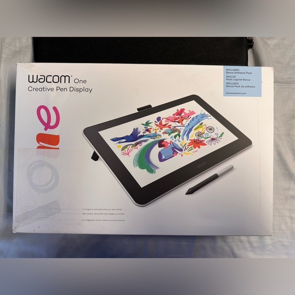 WACOM One 13" Display Tablet - Picture 2 of 6